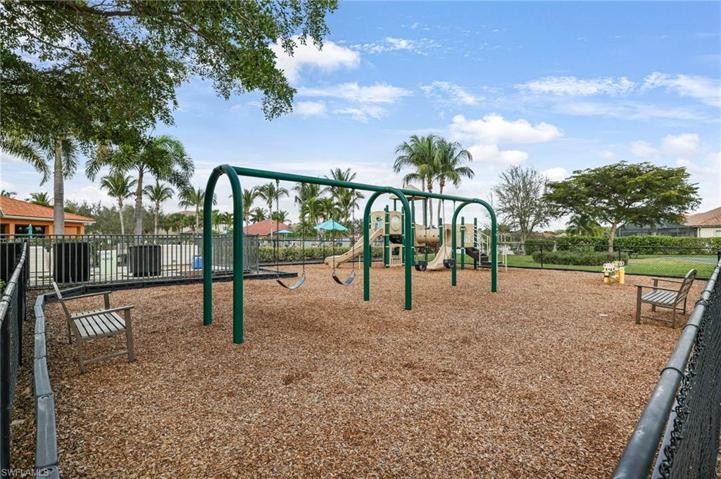 9532  River Otter  DR, Fort Myers, FL 33912
