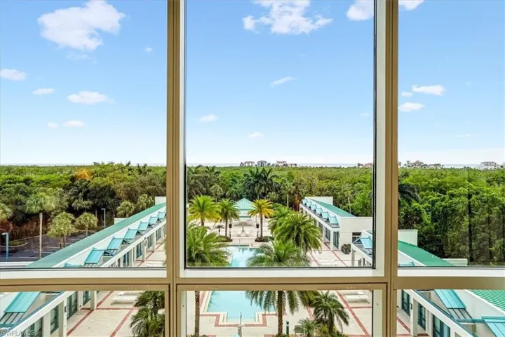 7515 Pelican Bay Blvd 5c, Naples, Florida 34108
