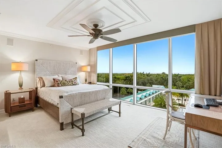 7515 Pelican Bay Blvd 5c, Naples, Florida 34108