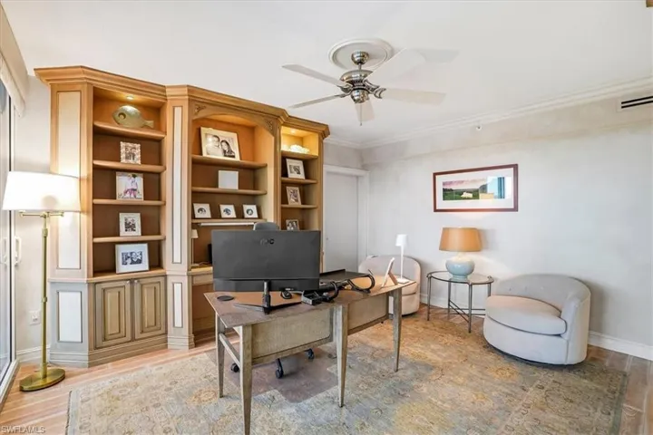 7515 Pelican Bay Blvd 5c, Naples, Florida 34108