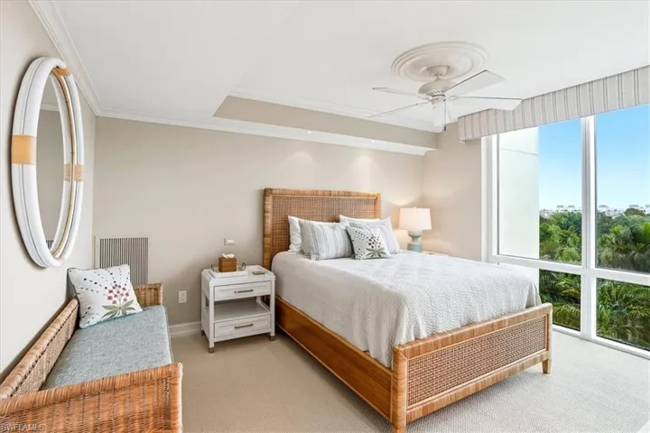 7515 Pelican Bay Blvd 5c, Naples, Florida 34108