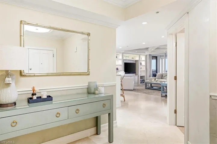 7515 Pelican Bay Blvd 5c, Naples, Florida 34108