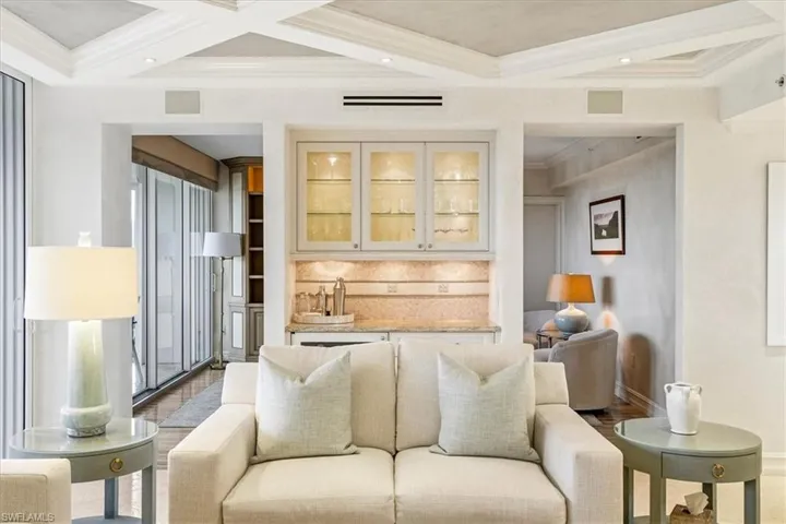 7515 Pelican Bay Blvd 5c, Naples, Florida 34108