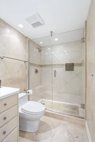 7515 Pelican Bay Blvd 5c, Naples, Florida 34108