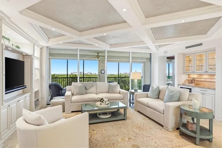 7515 Pelican Bay Blvd 5c, Naples, Florida 34108