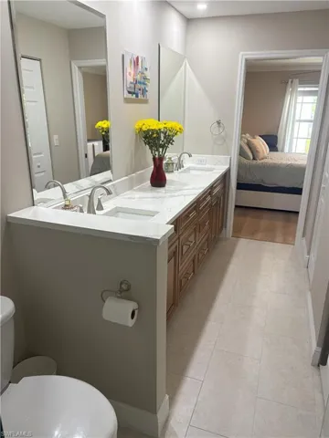 853 Tanbark Dr 202, Naples, Florida 34108