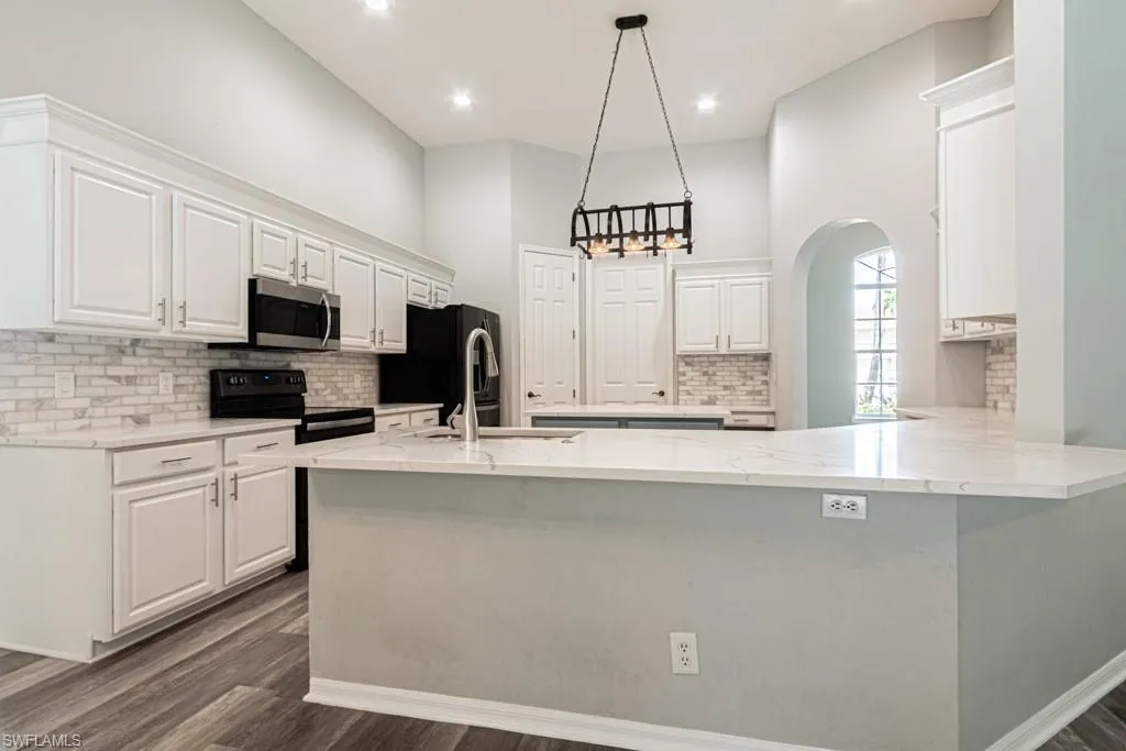 303 Burnt Pine DR, Naples, FL 34119,224074377