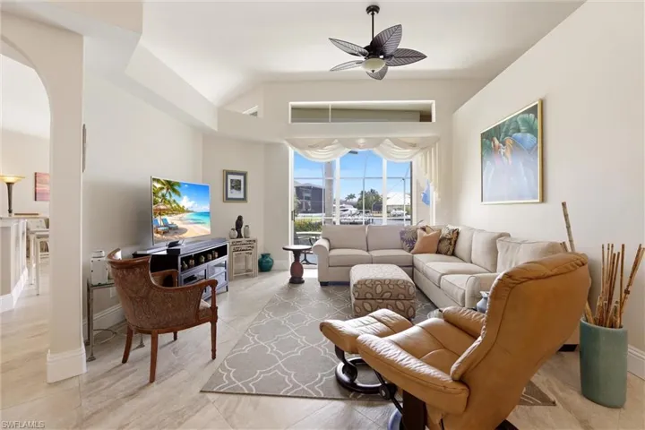 1045 Bonita Ct, Marco Island, Florida 34145