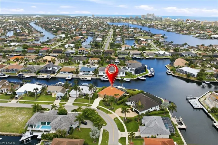 1045 Bonita Ct, Marco Island, Florida 34145