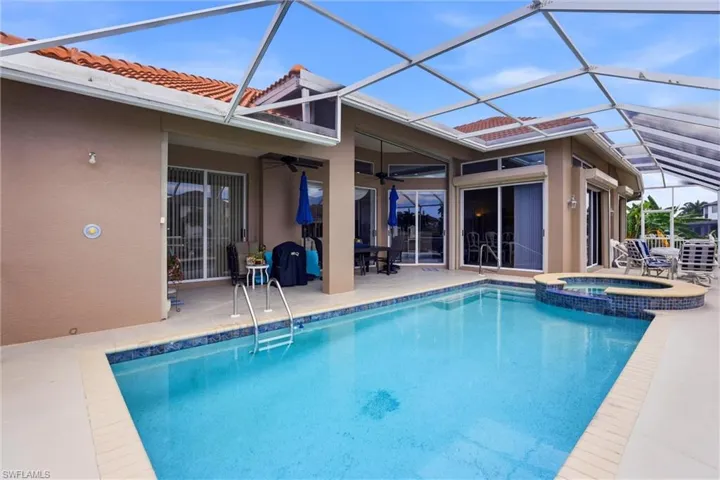 1045 Bonita Ct, Marco Island, Florida 34145