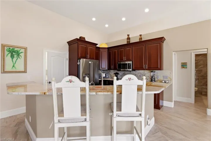 1045 Bonita Ct, Marco Island, Florida 34145