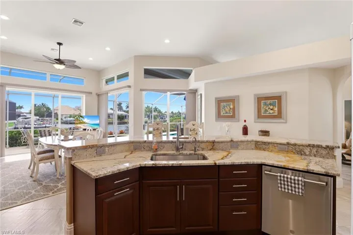 1045 Bonita Ct, Marco Island, Florida 34145