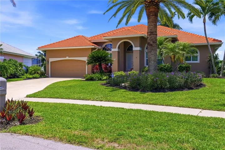 1045 Bonita Ct, Marco Island, Florida 34145