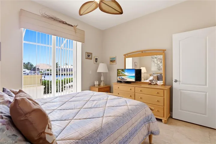 1045 Bonita Ct, Marco Island, Florida 34145