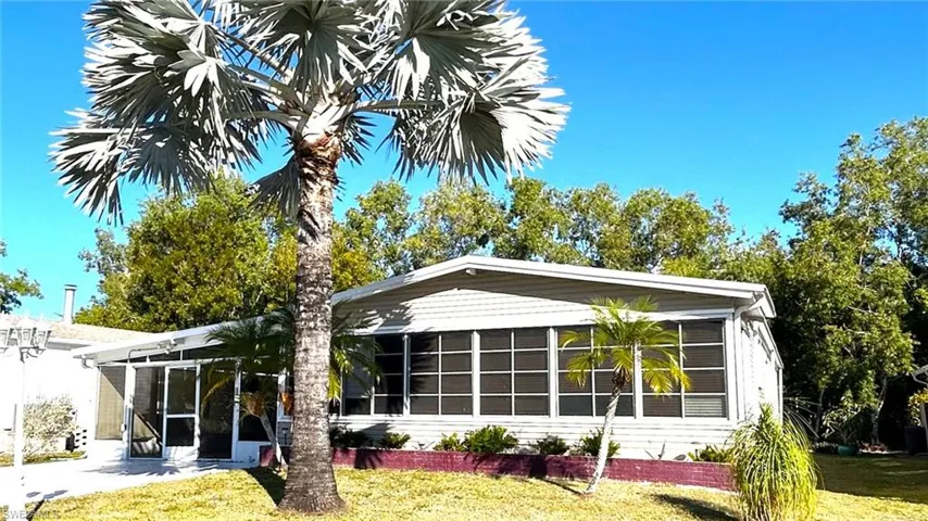 281  Ocean Reef  LN, Naples, FL 34114