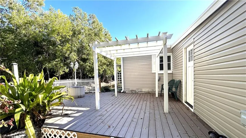 281  Ocean Reef  LN, Naples, FL 34114