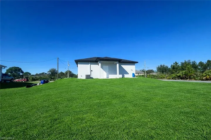 6018  Karen N AVE, Lehigh Acres, FL 33971