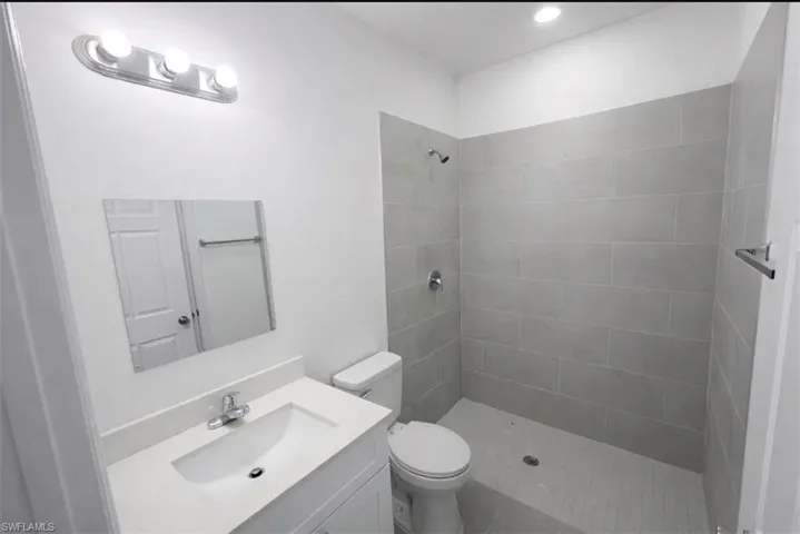 6018  Karen N AVE, Lehigh Acres, FL 33971