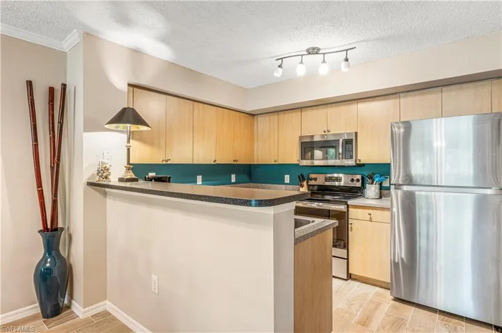 8754 River Homes Ln 8-105, Bonita Springs, Florida 34135