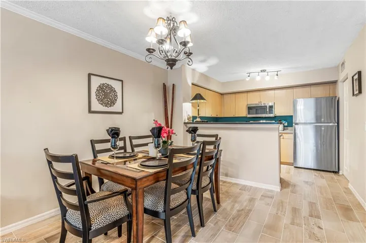 8754 River Homes Ln 8-105, Bonita Springs, Florida 34135