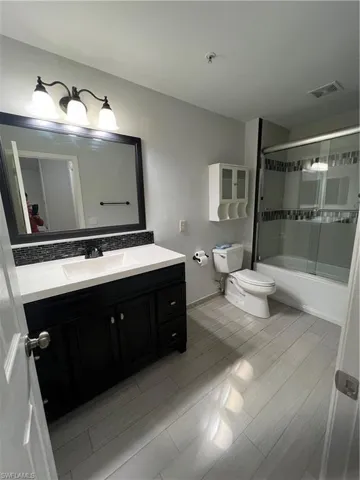 Upgraded Second Bathroom with Tub/Shower Combination