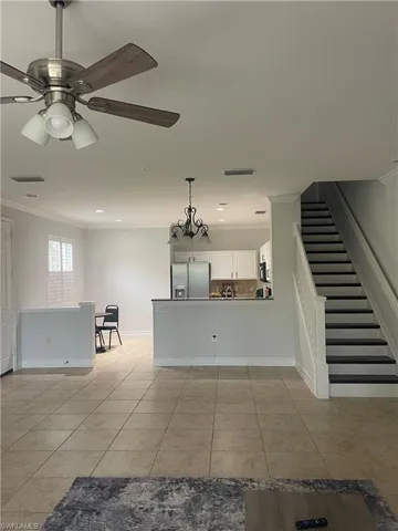 884 Hampton Cir 159, Naples, Florida 34105