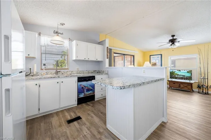 4931 Needle Fish Ln, St. James City, Florida 33956