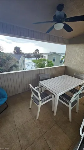 17284 Whitewater Ct 286, Fort Myers Beach, Florida 33931
