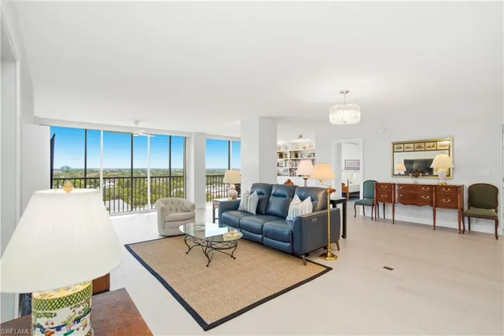 5601  Turtle Bay  DR, Naples, FL 34108