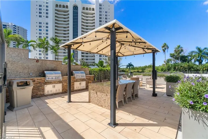 5601  Turtle Bay  DR, Naples, FL 34108