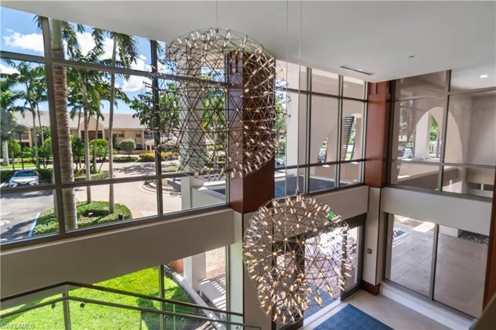 5601  Turtle Bay  DR, Naples, FL 34108