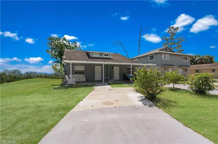 5529/5531  10Th  AVE, Fort Myers, FL 33907