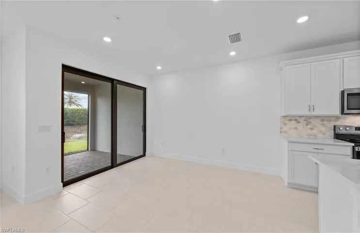 4368  Sonoma Oaks  CIR, Naples, FL 34119