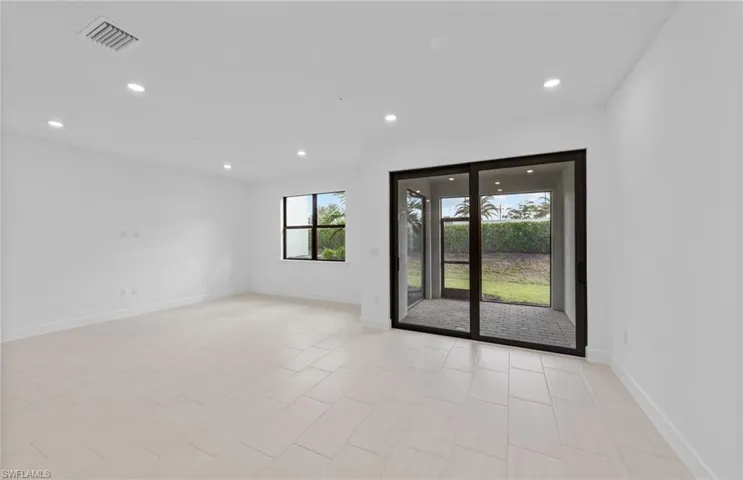 4368  Sonoma Oaks  CIR, Naples, FL 34119