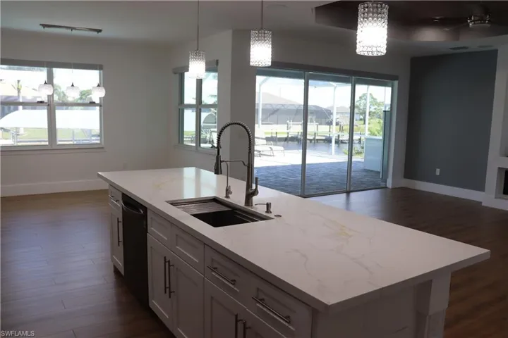1857 Nw 36th Pl, Cape Coral, Florida 33993