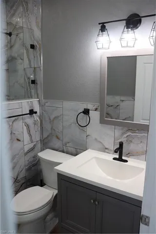 1857 Nw 36th Pl, Cape Coral, Florida 33993