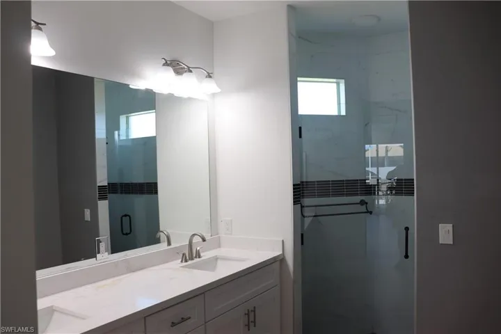 1857 Nw 36th Pl, Cape Coral, Florida 33993