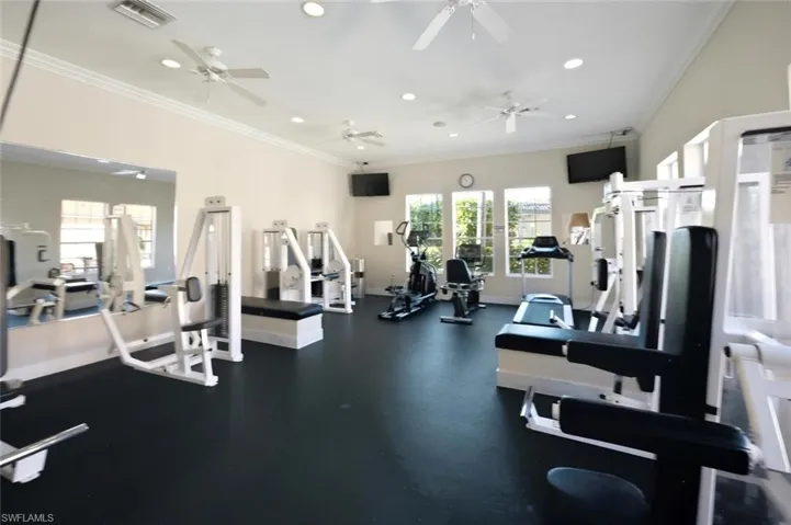 8635 River Homes Ln 2-104, Bonita Springs, Florida 34135