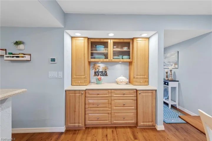 5890 Trailwinds Dr 522, Fort Myers, Florida 33907