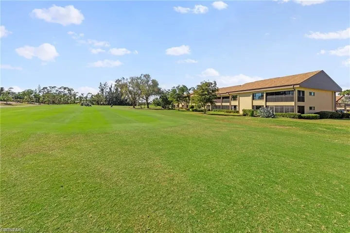 5890 Trailwinds Dr 522, Fort Myers, Florida 33907