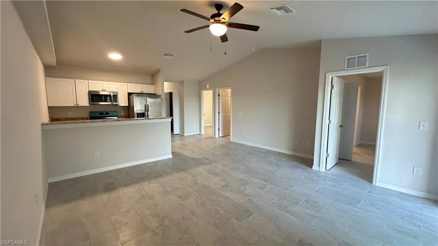 1403 Ne 15th Ln, Cape Coral, Florida 33909