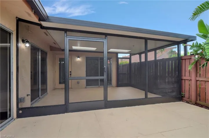 View of patio / lanai