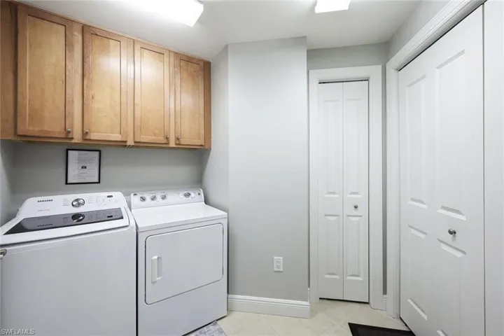 5793 Cape Harbour Dr # 811, Cape Coral Fl 33914