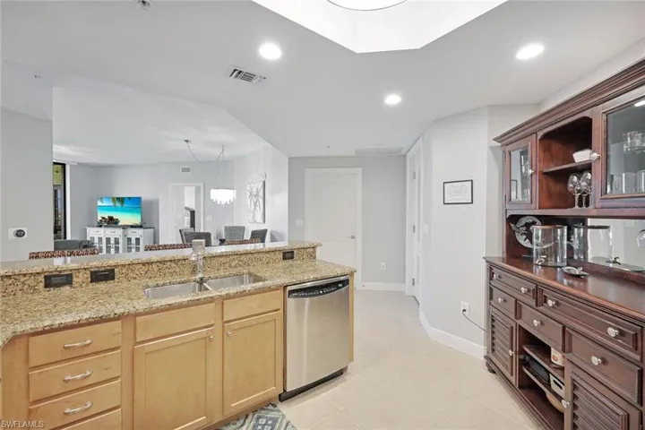 5793 Cape Harbour Dr # 811, Cape Coral Fl 33914
