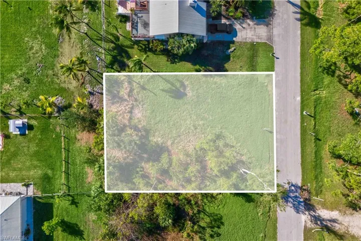 WELCOME TO THIS BEAUTIFUL LOT, ready for your dream home to be built!