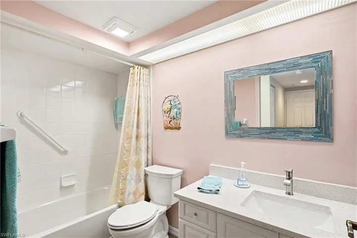 6863 Satinleaf Rd S 101, Naples, Florida 34109