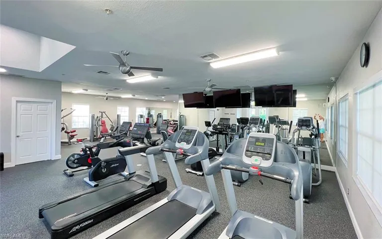 6863 Satinleaf Rd S 101, Naples, Florida 34109
