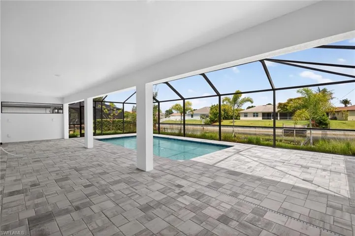 2323 Sw 5th Pl, Cape Coral, Florida 33991