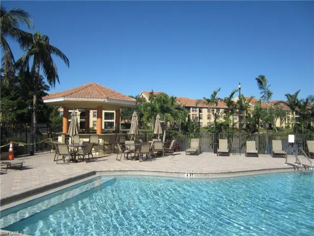 7960  Preserve  CIR, Naples, FL 34119