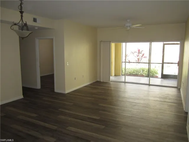 7960  Preserve  CIR, Naples, FL 34119